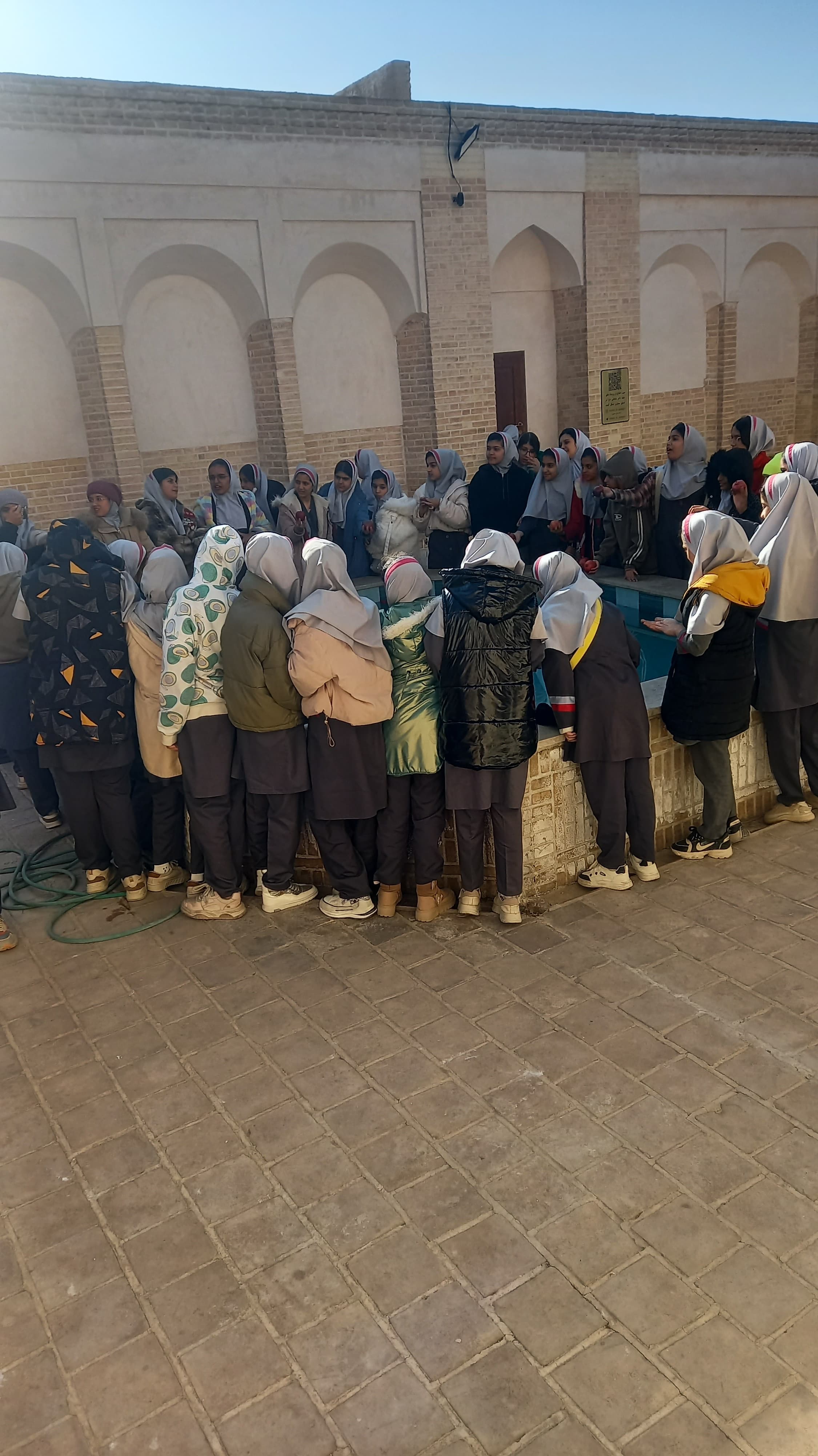 دبستان دوره دوم خیام
